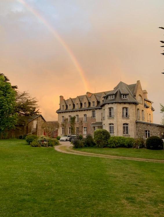 Chateau De Surville Surville  Luaran gambar